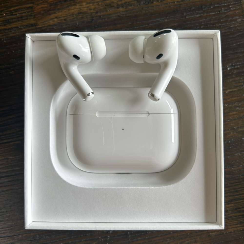 Apple AirPods Pro Wireless Earbuds